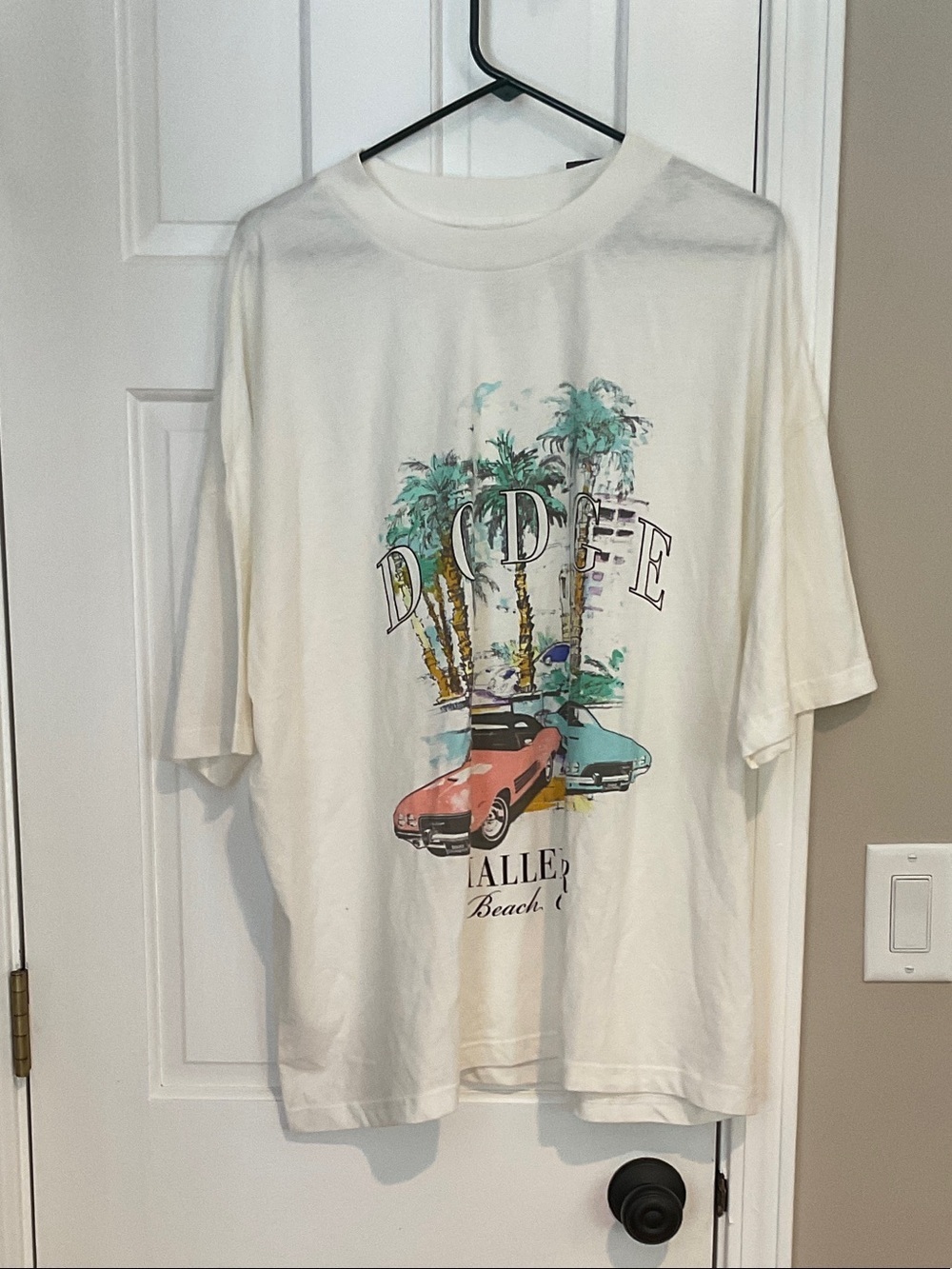 Grayson Threads Cream Vintage Beach Graphic Tee with Pink & Teal Cars